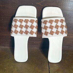 Stylish White and Brown Women's Slide Sandals